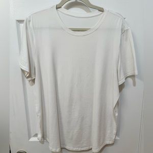 Lululemon Love Crewneck T-shirt. White. Size 12